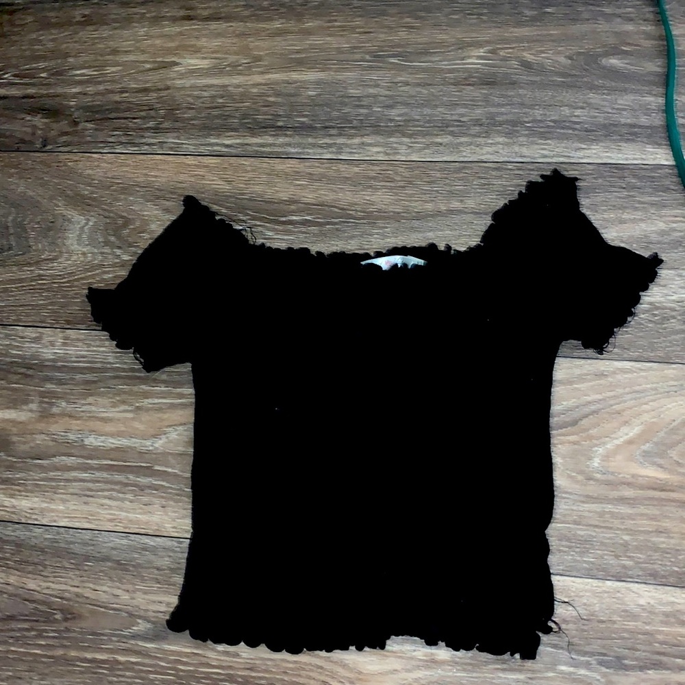 Off the shoulder heart and hips top